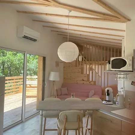 Chalet Cocoon Laroque  Exterior photo