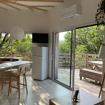 Chalet Cocoon Laroque  Exterior photo