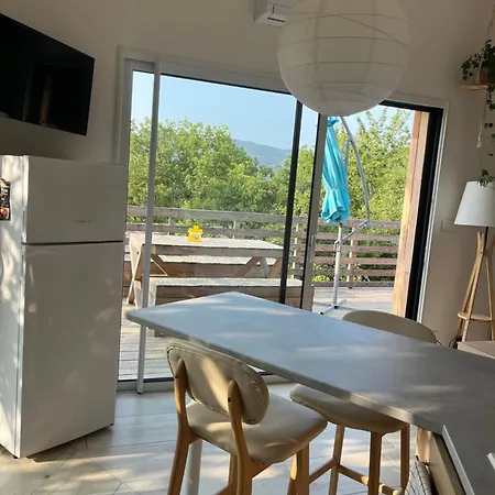 Chalet Cocoon Laroque  Exterior photo